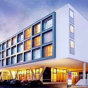 4* Ξενοδοχείο Leonardo Salzburg Airport