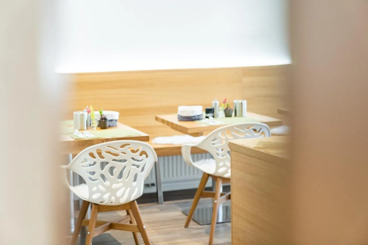 Floeckner B&B 잘츠부르크 3*,  오스트리아