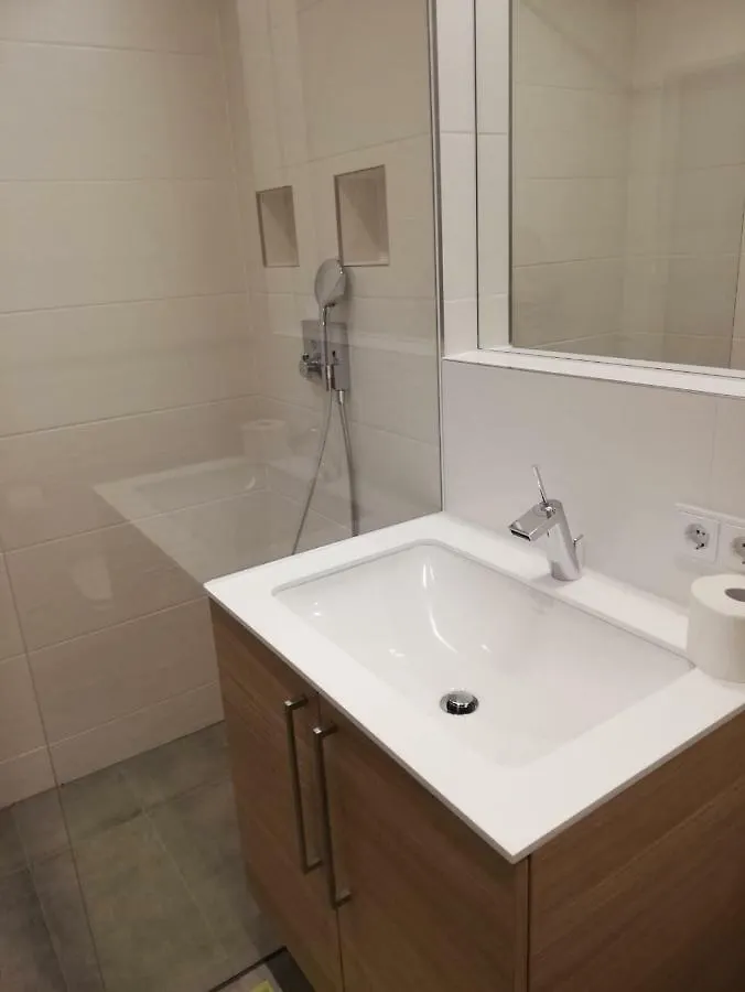 سالزبورغ Floeckner B&B 3*,  النمسا